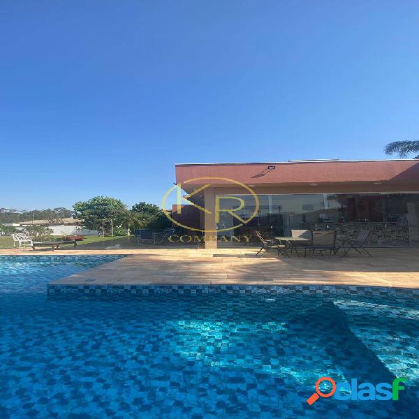 Casa com 5 suítes à venda, 385 m² - Condomínio Village