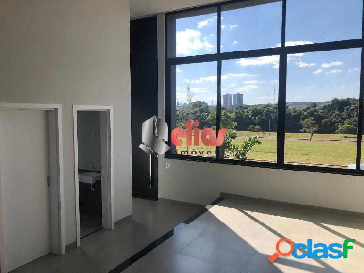 Casa para venda com piscina no Alphaville