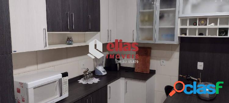 Casa vende 3 dorm com suíte