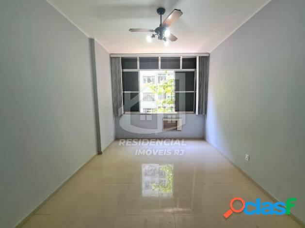 Conjugado 39m² para venda em Copacabana RJ