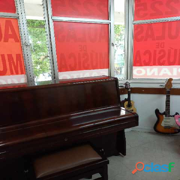 Escola de música Fátima Rodrigues Piano para adolescente