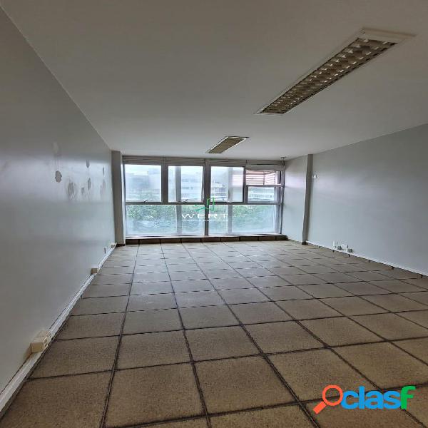 Excelente Oportunidade: Sala Comercial para no Recreio