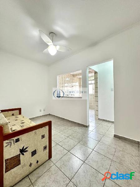 Lindo apartamento 1 dormitório, 1 vaga no canto Forte