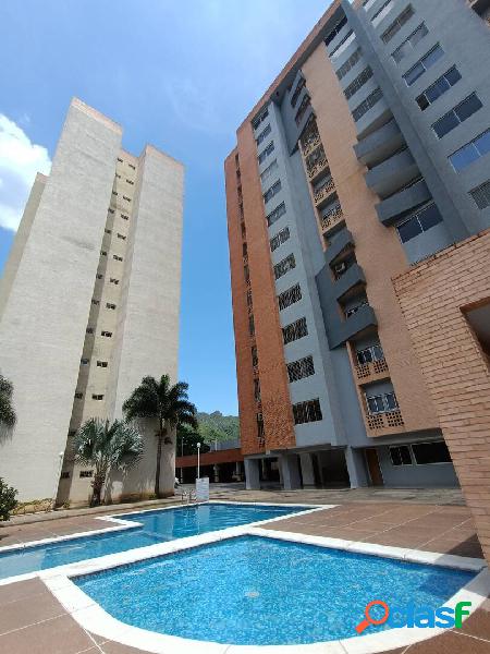 Se alquila apartamento en mañongo res. Sun Suites Amoblado