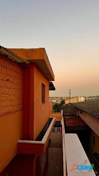 Sobrado com suíte para venda e locação na Vila Progresso!