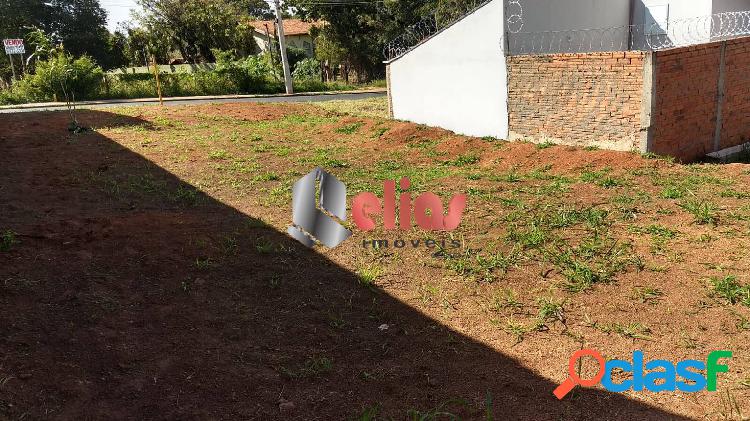 Terreno 290m² no Jardim Jussara à venda por 140 mil