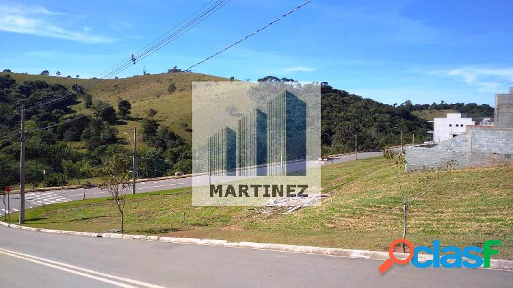 Terreno 405m², Condomínio Itatiba: ótima topografia