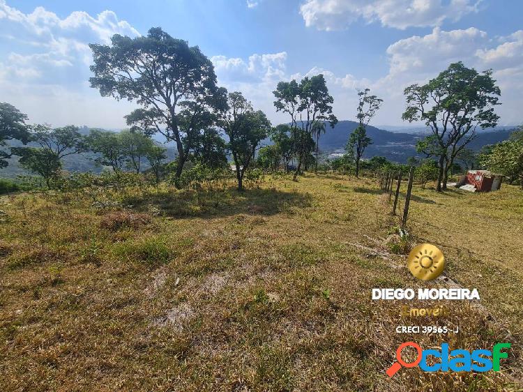 Terrenos com 700m² à venda em Mairiporã