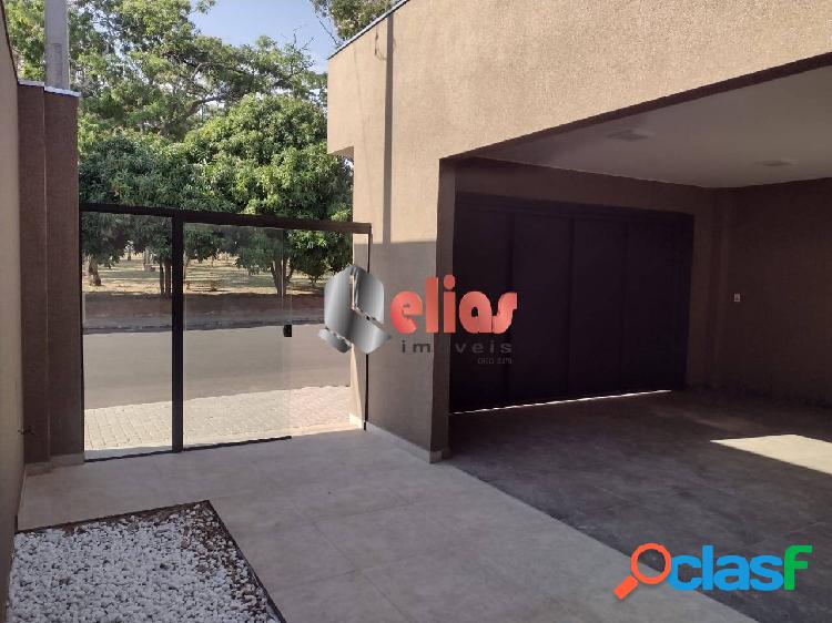 Vende Excelente casa 3 suítes Agudos